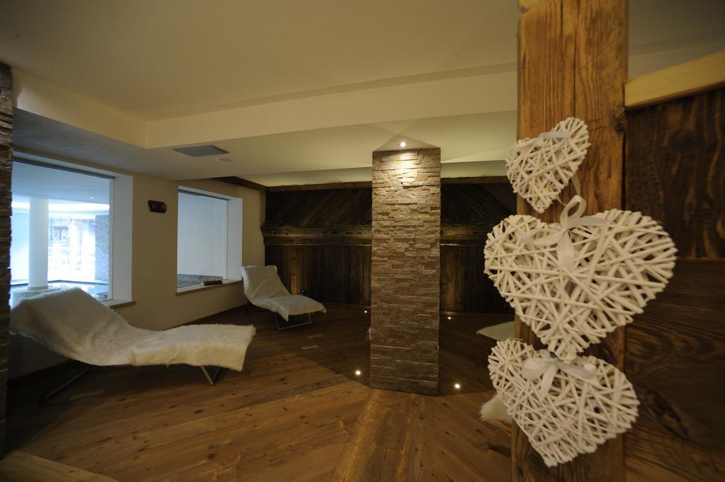 Alpstyle Hotel Albolina Wellness & Beauty Canazei Extérieur photo
